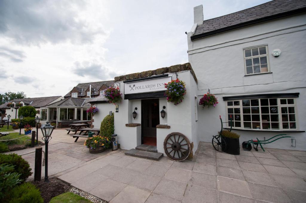 Willaston  Pollards Inn מראה חיצוני תמונה