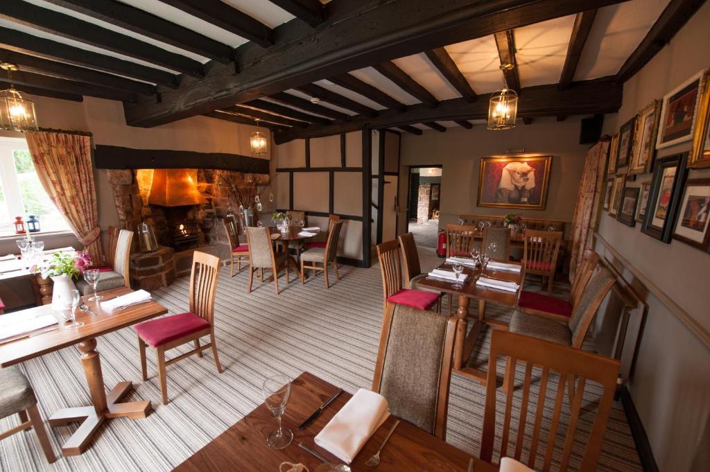 Willaston  Pollards Inn מראה חיצוני תמונה